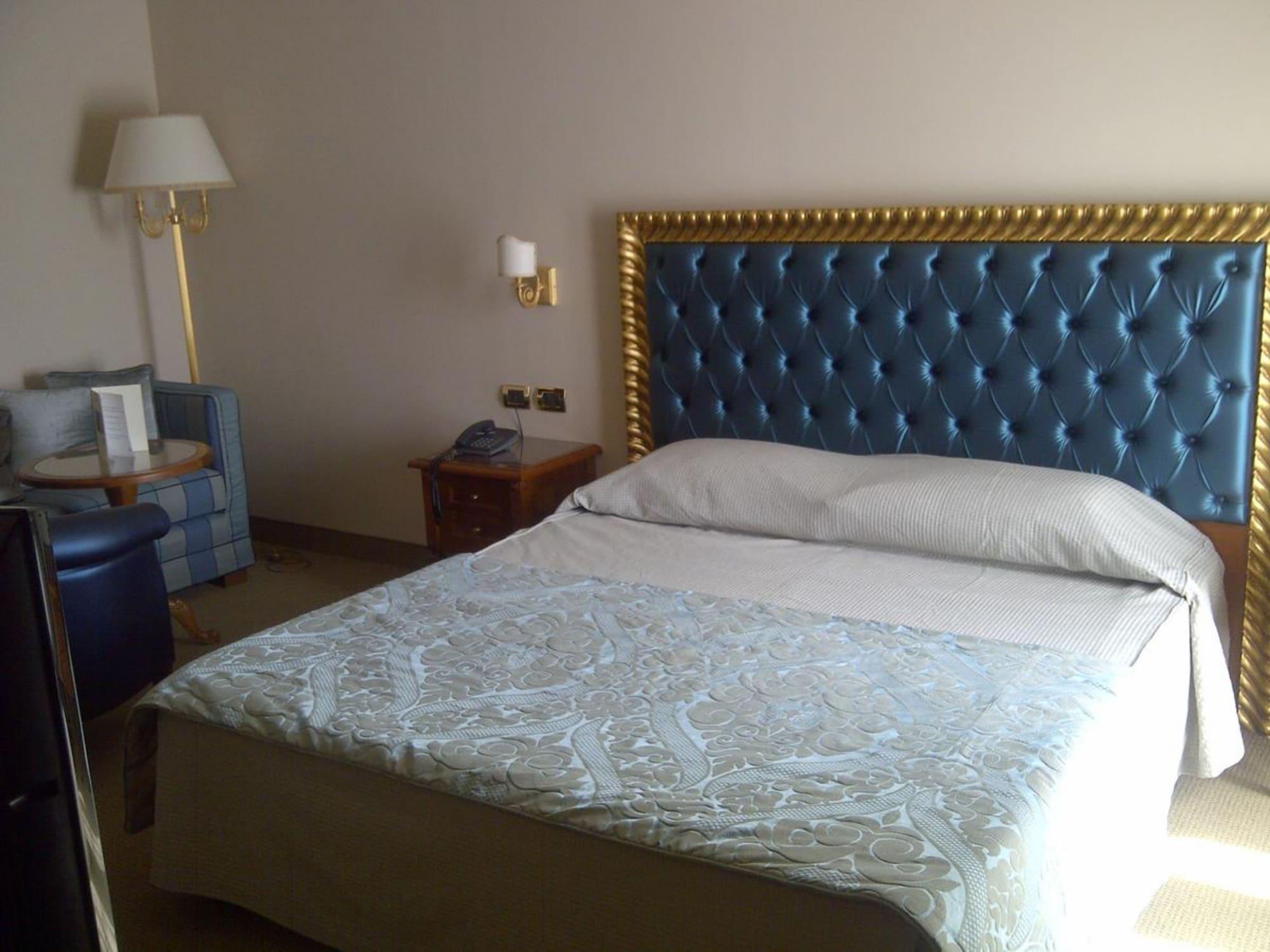 Santa Caterina Park Hotel Sarzana Exterior foto